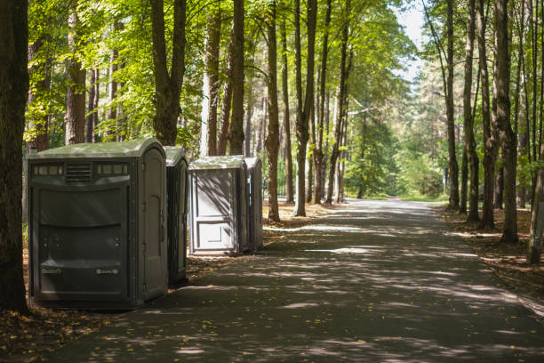 Portable Toilet Options We Offer in Dermott, AR